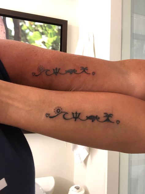 Matching Sister Tattoos and Permanent Souvenirs from Barbados! Hawaiian Tattoos For Couples, Matching Hawaiian Tattoos, Barbados Tattoo Ideas, Barbados Tattoo, Haiti Tattoo, Scottish Tattoos, Island Tattoo, Cute Matching Tattoos, Rose Tattoos For Women