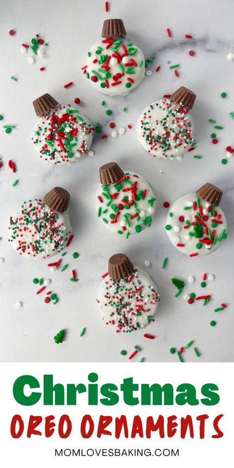 Christmas Oreo Cookies, Oreo Christmas Ornaments, Oreo Cookies Christmas Ideas, Oreo Cookie Ideas, Christmas Cookies Oreo, Holiday Oreo Cookie Pops, Ornament Oreos, Christmas Ornament Oreos, Oreo Ornaments Cookies