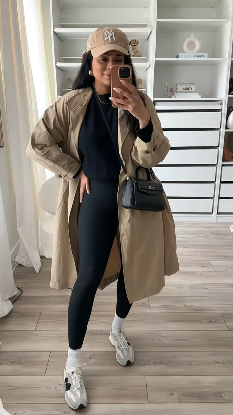 Oversized Double-Breasted Trench … curated on LTK Winter Outfits With Trench Coats, Baddie Outfits 2024, Outfits For New York Fall, Oversized Fall Outfits, Outfits For Ireland, Trench Coat Outfit Winter Classy, Winter Errands Outfit, Running Errands Outfit Winter, Errands Outfit Winter