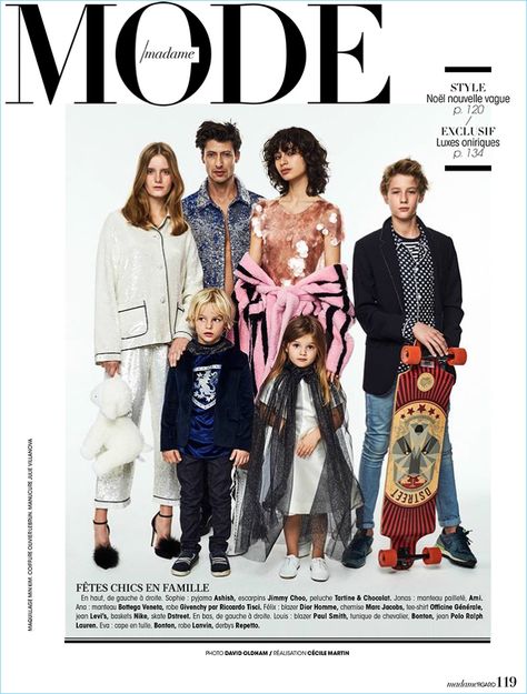 Jonas Mason is a Family Man of Style for Madame Figaro Cover Story Family Fashion Photoshoot, Fashion Family Photoshoot, Family Fashion Photography, Family Campaign, Magazine Family Photoshoot, Vogue Family Portrait, Family Ads, Family Fashion Editorial, Family Graphic Design