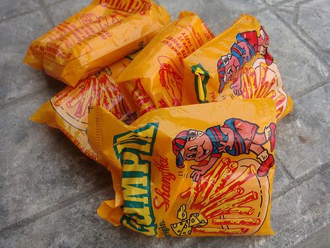 Batang 90s Snacks Batang 90s, Lumpia Shanghai, 90s Snacks, 90s Food, Filipino Snacks, International Snacks, Fish Crackers, Potato Snacks, Nostalgic Candy