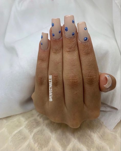 Pose Oeil Grec 🧿 #nails #nailsaddict #nailart #nailartist #manucure #vernissemipermanent #semipermanent #prothésisteongulaire #prothesisteongulaire #prothesisteongulaireadomicile #stylisteongulaire #beige #beigenails #grecia Ongles Beiges, Nails Inspo, Nail Design, Nail Ideas, Nail Inspo, Nail Designs, Nail Art, Nails, Design