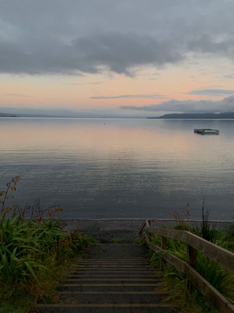 Lake Taupo New Zealand, Nz Summer, Taupo New Zealand, Nz Travel, Twenty Twenty, Girls With Black Hair, New Zealand Travel, Gap Year, Dream Destinations