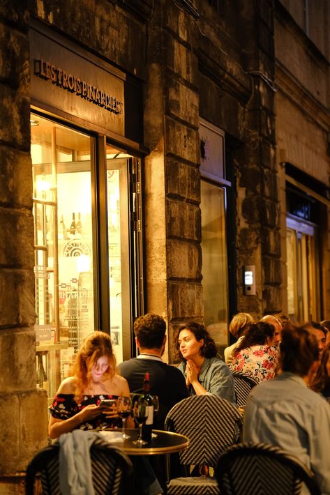 The Two Best Wine Bars in Bordeaux Wine Bar Aesthetic, Night Coffee, Wine Bars, Bordeaux Wine, St Emilion, Bistro Style, Bordeaux France, Best Wine, Buy Wine