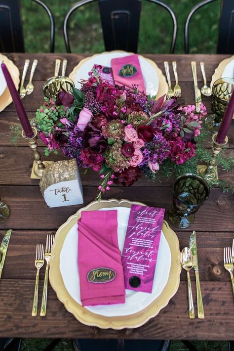 Gold And Emerald Green Wedding, Pink Wedding Decor, Emerald Green Wedding, Magenta Wedding, Gold And Emerald, Jewel Tone Wedding, Gold Wedding Dress, Viva Magenta, Spring Wedding Colors