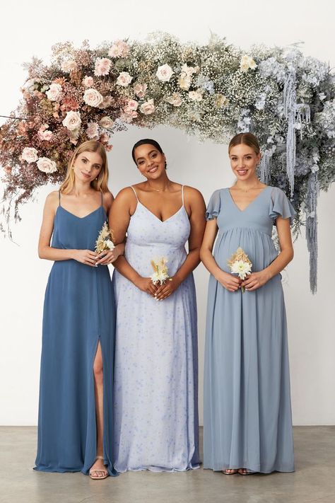 We dreamed up the PRETTIEST CAPSULE COLLECTION with our friends at Birdy Grey, adorned with painterly blooms that are perfect for mixing and matching. #stylemepretty #birdygrey #bridesmaiddresses #bridesmaids Bridesmaid Dresses Floral Print, Printed Bridesmaid Dresses, Grecian Dress, Bridal Squad, Wedding Roles, Blush Bouquet, Floral Bridesmaid Dresses, Convertible Bridesmaid Dress, Birdy Grey