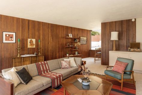 Sleek midcentury Pasadena home by John F Galbraith lists for $2.19m Wood Paneling Decor, Wood Paneling Living Room, Interior Design Colleges, Futuristic Furniture, Contemporary House Design, University Of Michigan, Retro Home Decor, Mid Century Modern House, Mid Century House