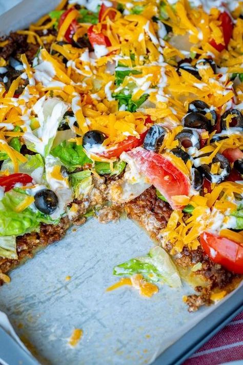 Sheet Pan Taco Bake, Taco Dishes, Mexican Food Recipes Appetizers, Cooking Panda, Sheet Pan Dinners Recipes, Food Inspired, Taco Bake, Easy Casserole Recipes, Beef Recipes For Dinner