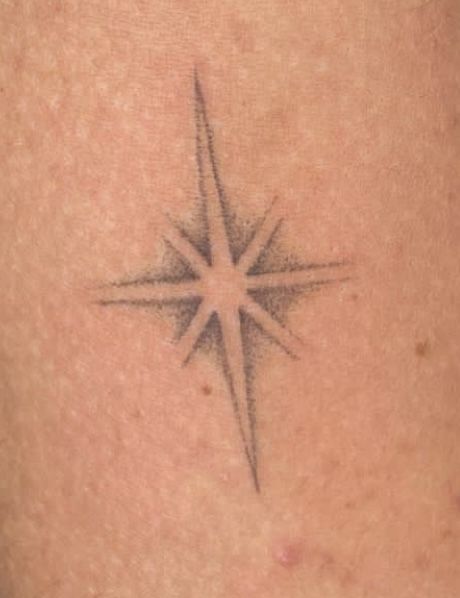 Nova Star Tattoo Ideas, Cygnus Tattoo, 8 Point Star Tattoo, Star Burst Tattoo, Star Chest Tattoo, Starburst Tattoo, North Star Tattoo, Black Star Tattoo, Doodle Tattoos