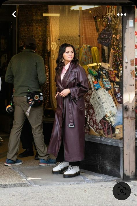 Japan Outfits, Selena Gomez Album, Only Murders In The Building, Selena Gomez Outfits, Selena Gomez Cute, Honeymoon Outfits, Long Leather Coat, Feminine Chic, Marie Gomez