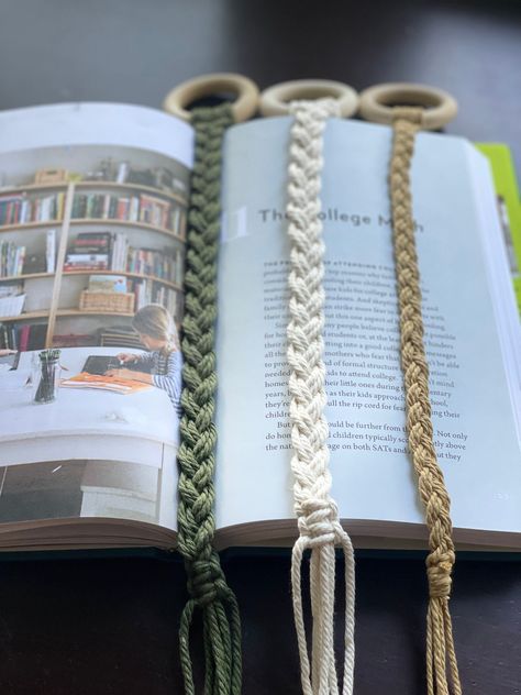 3 pack of macrame bookmarks, perfect as a teachers gift, book club gift, self care gift or any 'thinking of you' to your favorite bookworm. ☀️ 📖  *if wanting to purchase in bulk (10+) please message me and I can do bulk/wholesale pricing 😘 Macrame Things To Sell, Yarn Bookmarks Diy, Macrame Ideas To Sell, Macrame Ideas Projects Diy Crafts, Functional Macrame Projects, Macrame Bookmark Tutorial, Macrame Bookmarks, Macrame Bookmark, Pola Macrame