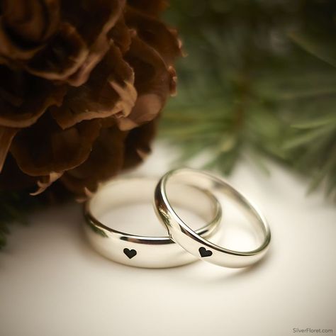 Aesthetic Promise Rings For Couples, Men’s Promise Rings, Couple Promise Rings, Celebration Outfit, Matching Promise Rings, Cute Promise Rings, Couple Bands, Couple Ring Design, Promise Rings For Him