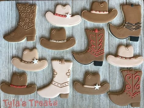 Cowboy boots and hat cookies  www.facebook.com/tylastreats Cowboy Boots Decorated Cookies, Cowboy Themed Cookies Decorated, Royal Icing Cowboy Cookies, Country Cookies Decorated, Cowboy Hat Royal Icing Cookies, Boots And Bubbly Cookies, Cowboy Boot Sugar Cookies, Cowboy Hat Sugar Cookies, Western Themed Cookies