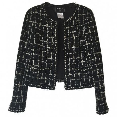 Tweed classic blazer CHANEL (913.030 CLP) ❤ liked on Polyvore featuring outerwear, jackets, blazers, blazer, chanel, chanel jacket, blazer jacket, wool tweed blazer and chanel blazer Couture, Tweed Jacket Outfit, Chanel Blazer, Giacca In Tweed, Chanel 5, Blazer Tweed, Black Tweed Jacket, Chanel Style Jacket, Blazers Black