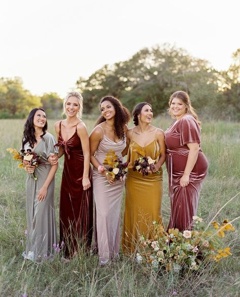 Fall Bridesmaid Dresses Fashion Forward Wedding Velvet Bridesmaid, Fall Bridesmaids, Fall Bridesmaid Dresses, Velvet Bridesmaid Dresses, Bridesmaid Dress Colors, Bridal Party Dresses, Bridesmaid Style, Wedding Mood, Wedding Bridesmaid Dresses