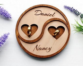 Wood Wedding Ring Holder, Wedding Ring Plate, Personalized Wedding Ring Holder, Wooden Ring Holder, Engagement Party Decorations Diy, Wedding Ring Holder, Wedding Ring Dish, Personalized Wedding Rings, Wooden Guest Book