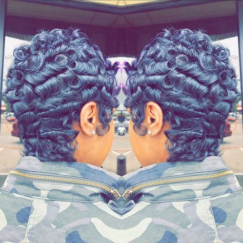 Pin Curls For Short Hair, Wedding Hairdo, Pin Curl, Short Weave Hairstyles, Finger Wave Hair, Short Hair Designs, Black Hair Short Cuts, Sophisticated Hairstyles, Natural Hair Short Cuts