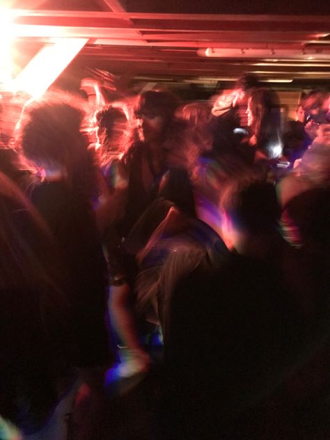 Dancing at a party, social gathering, rave. Party Dancing Aesthetic, Dancing At A Party, House Party Aesthetic, Messy Party, Scene Aesthetic, At A Party, Man Party, Party Photography, Party Scene