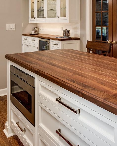 Sharer Design Group on Instagram: “Wood counter tops are a great way to bring warmth to any kitchen. Currently reminiscing on this stunning Walnut counter top. • •…” Wooden Kitchen Counter Tops, Wooden Kitchen Countertops Modern, Kitchen With Dark Wood Countertops, Cherry Wood Countertops, Dark Wood Kitchen Countertops, Espresso Butcher Block Countertops, Wood Countertops White Cabinets, Kitchen With Wooden Countertops, Kitchen With Wood Countertops