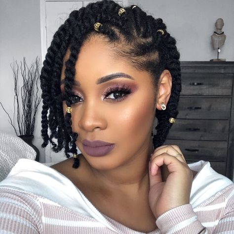 These braided hairstyles for black women look stunning no matter the occasion. Click inside to see them all. Cabello Afro Natural, Black Hair Growth, Natural Braided Hairstyles, Twisted Hair, Hair Growth Secrets, Natural Braids, Afrikaanse Mode, Natural Hair Twists, Hair Twist Styles