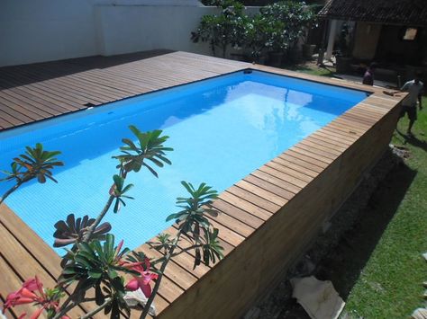 Pooldeck on INTEX Above Ground Swimming Pool 24'x12'x52" Rectangle Above Ground Pool, Intex Above Ground Pools, Kleiner Pool Design, Oberirdische Pools, Amazing Pools, Piscina Intex, Pools For Small Yards, Deck Piscina, Rectangle Pool