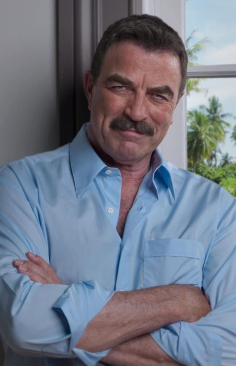 Jesse Stone, Tom Selleck, Celebrity Portraits, Blue Bloods, Hollywood Actor, Famous Faces, Good Looking Men, Hollywood Stars, Classic Hollywood