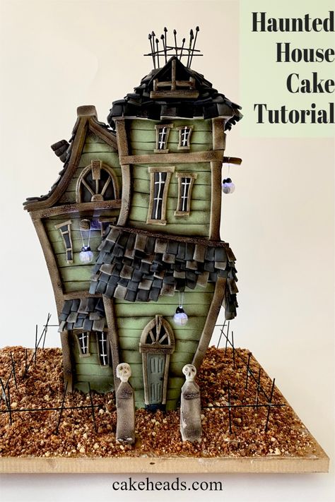 Fimo, Haunted House Cake Ideas, Haunted House Gingerbread, Haunted House Food, Haunted House Halloween Cake, Fancy Cooking, Haunted Gingerbread House, Haunted House Cake, Halloween Gingerbread