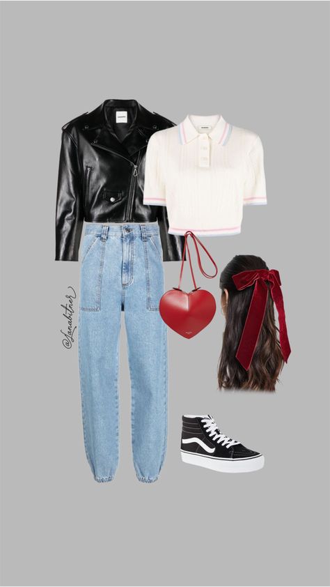 Outfits With Red Handbags, Red Handbag Outfit Street Style, Heart Shaped Bag Outfit, Red Heart Bag Outfit, Red Purse Outfit Aesthetic, Red Bag Aesthetic Outfit, Outfits With Red Bag, Red Bag Outfit Ideas, Red Bag Outfit Aesthetic