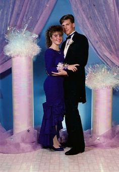 Disney Prom Dresses Princesses, Disney Princess Prom Dresses, 90's Prom, Royal Prom, 80s Prom Party, 90s Party Ideas, 80's Prom, Retro Prom, Prom Backdrops