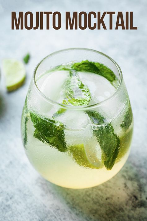 Cucumber Mint Mocktail, Mocktail Mojito, Easy Mojito, Drink Mocktail, Non Alcoholic Mojito, Nonalcoholic Drinks, Best Non Alcoholic Drinks, Mojito Recept, Virgin Cocktails