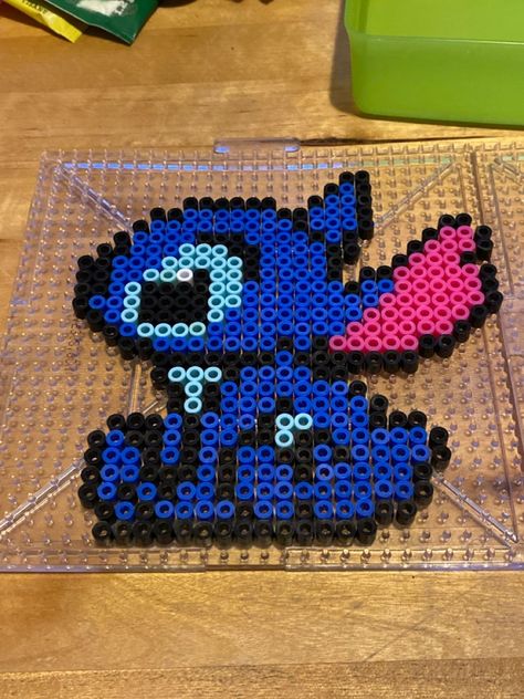 Fuse Beads Stitch, Pearler Beads Stitch, Perler Bead Stitch Pattern, Perler Beads Stitch Disney, Stitch Melty Beads, Perler Beads Ideas Stitch, Stitch Pearl Beads, Pixar Perler Beads, Hammerbeads Designs