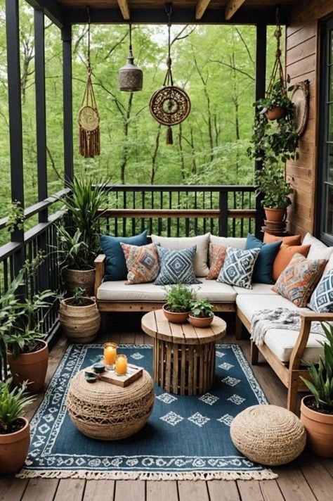 Outdoor Boho Furniture, Relaxing Deck Ideas, Spanish Balcony, Outdoor Deck Ideas, Bohemian Balcony, Small Deck Ideas, Small Decks, Small Balcony Furniture, Patio Decorating Ideas Boho