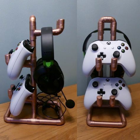 Copper Pipe Game Controller Stand Headset Holder/stand - Etsy UK Control Xbox, Gaming Stand, Controller Stand, Headset Holder, Headset Accessories, Scrap Wood Crafts, Laser Cut Wood Crafts, Gaming Station, Clay Diy Projects