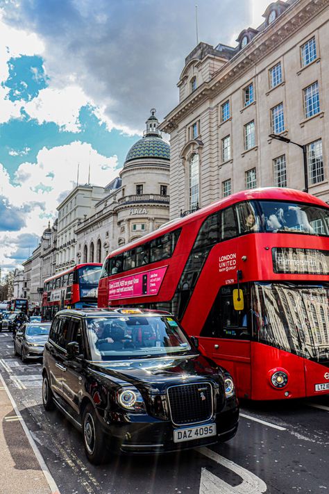 London bus and taxi London Traffic, Uber Taxi, London Buses, Inspiration Moodboard, Black Cab, London Taxi, London Poster, London Bus, Taxi Service