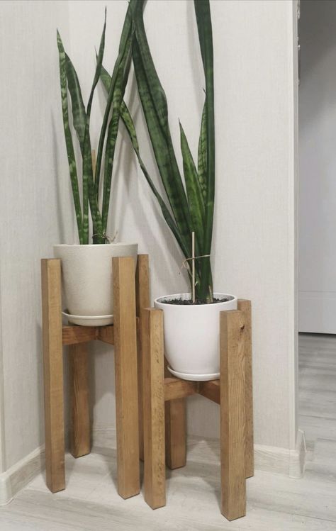 Wooden Planter Stand, Creative Project Ideas, Creative Woodworking Ideas, Diy Wooden Planters, Creative Woodworking, Living Room Tv Unit Designs, Wooden Planter, Wood Plant Stand, Art Decor Diy