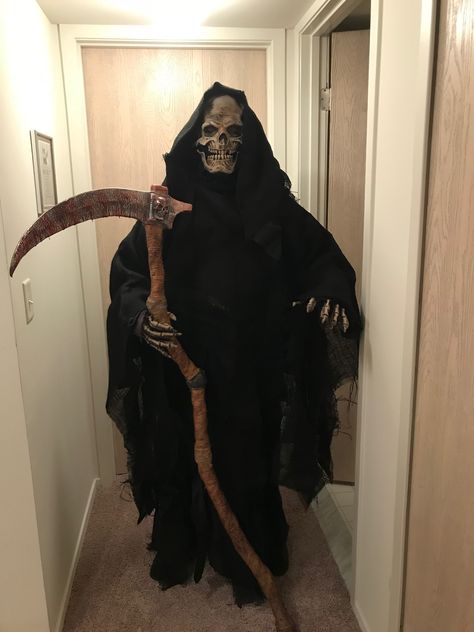 Diy Grim Reaper Costume, Diy Grim Reaper, Grim Reaper Cosplay, Reaper Halloween Costume, Grim Reaper Halloween Costume, Grim Reaper Costume, Reaper Costume, Grim Reaper Halloween, Halloween Party Snacks