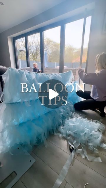 Tulle Backdrop Diy, Tulle Wall, Tulle Balloons, Tulle Backdrop, Fast Forward, Wildest Dreams, Thinking Outside The Box, Outside The Box, My Camera Roll