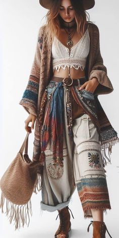 Looks Hippie, Bohemian Outfits, Stile Boho Chic, Bohemian Summer Dresses, Moda Hippie, Look Boho Chic, Estilo Hippy, Mode Hippie, Bohemian Style Clothing