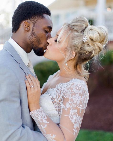 Black Boyfriend Goals, Black Guy White Girl, Black Man White Girl, Interracial Family, Interracial Wedding, Black And White Couples, Interacial Couples, Black Boyfriend, Interracial Marriage