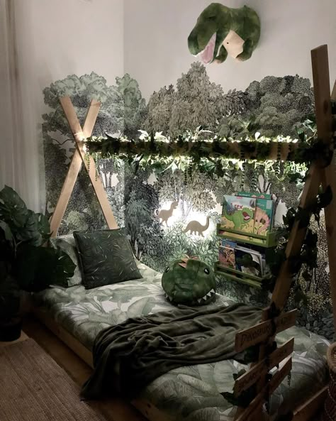 Red Dinosaur Room, Jungle Dinosaur Bedroom, Dinosaur Jungle Room, Dinosaur Dorm Room, Dinasour Bedroom Decor, Jurassic Park Bedroom Ideas, Fairy Kids Room, Boys Room Design For Kids, Jungle Theme Boys Room