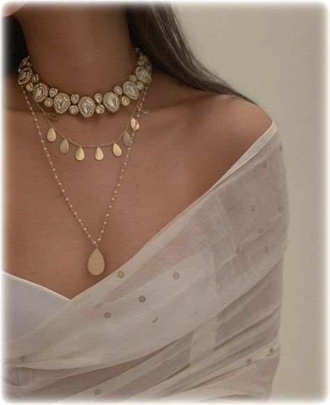 Perhiasan India, Traditional Indian Dress, Desi Fashion Casual, Casual Indian Fashion, Fancy Jewellery Designs, Saree Designs Party Wear, Indian Fashion Saree, Indian Dresses Traditional, Traditional Indian Outfits