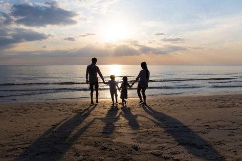 Mother Son And Daughter, Asian Family, Ocean Horizon, Family Summer Vacation, Bull Tattoos, Son And Daughter, Vacation Photography, Sunset Sea, Family Of 4