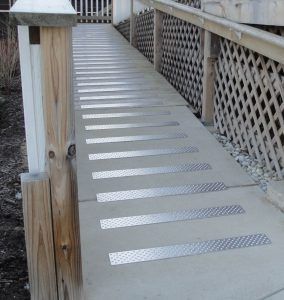 Ramp For High Porch, Concrete Wheelchair Ramps For Home, Concrete Ramp Walkway, Wheelchair Ramps For Home, Concrete Ramp, Outdoor Ramp, Concrete Paver Patio, Ramp Design, Concrete Path