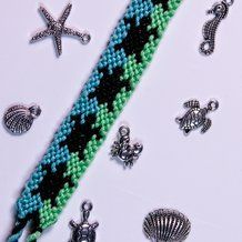 Normal pattern #101809 | BraceletBook Swimming Ocean, String Bracelet Patterns, Friendship Bracelet Patterns Easy, Cute Friendship Bracelets, String Bracelets, Embroidery Bracelets, Loom Bracelet Patterns, Turtle Bracelet, Turtle Pattern