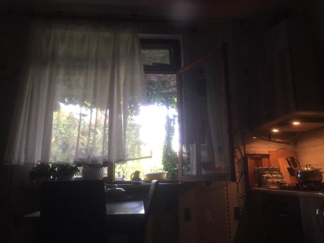 Midwest Emo, Alex G, Through The Window, Life Is Strange, Film Aesthetic, The Window, Room Inspo, Interior Exterior, Dream Life