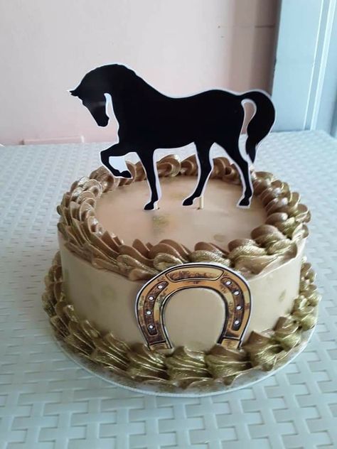 Cowboy Cake For Men, Charro Cakes, Western Cake Ideas, Vaquero Cake, Horse Cake Ideas, Cowboy Theme Cake, Horse Themed Cake, Western Birthday Cakes, 26 Birthday Cake