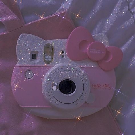 Aesthetic Pink Pictures, Pink Glitter Aesthetic, Pink Sparkly Heels, Iphone Background Glitter, Hello Kitty Camera, Glitter Filter, Sparkly Aesthetic, Pink Pictures, Strawberry Aesthetic