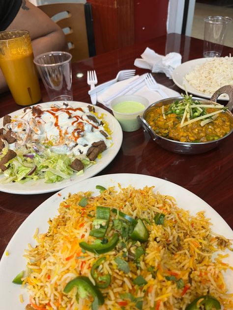 food, pic, ig, indian, pakistani, restaurant Indian Food Pics, Pakistani Restaurant, Food Pic, Instagram Creative Ideas, Pakistani Food, Instagram Creative, Restaurant Recipes, Food Pictures, Indian Food Recipes