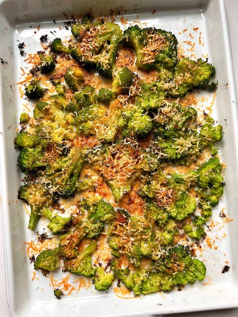 Crispy Smashed Parmesan Broccoli Smashed Brocolli Recipes, Crispy Parmesan Broccoli, Pan Sauteed Broccoli, Broccoli Smashed Parmesan, Crispy Broccoli Baked, Crispy Smashed Broccoli, Smash Broccoli Parmesan, Smashed Broccoli With Parmesan, Parmesan Crusted Broccoli