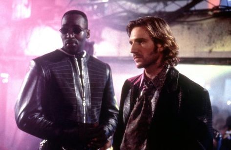 Strange days (1995) Strange Days 1995, Classic Movies List, Cyberpunk Movies, Nye 2024, Shot Film, Strange Days, Film Magazine, Movie Lists, Neon Noir